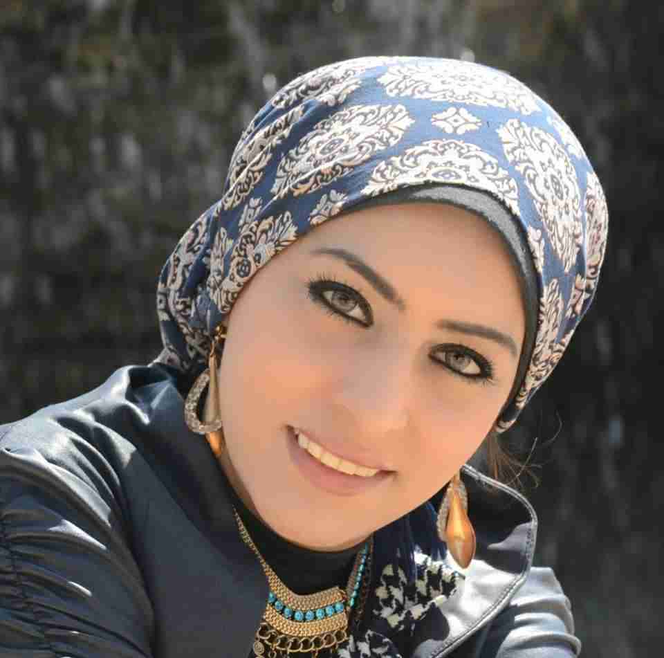 صورة المؤلف سالي مجدي